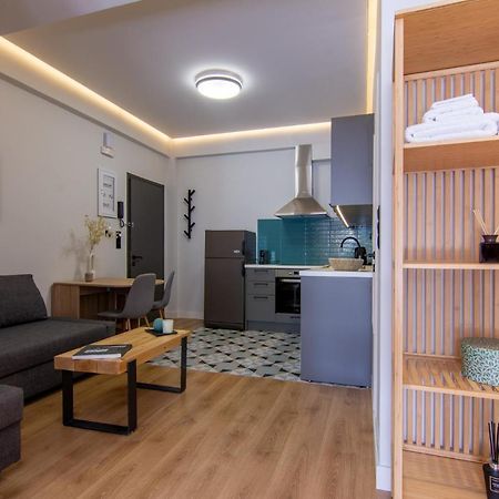 Studio 48, Cozy Apartment In Kalamata City Center Luaran gambar