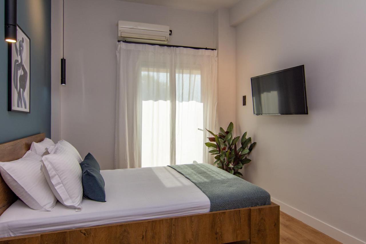 Studio 48, Cozy Apartment In Kalamata City Center Luaran gambar